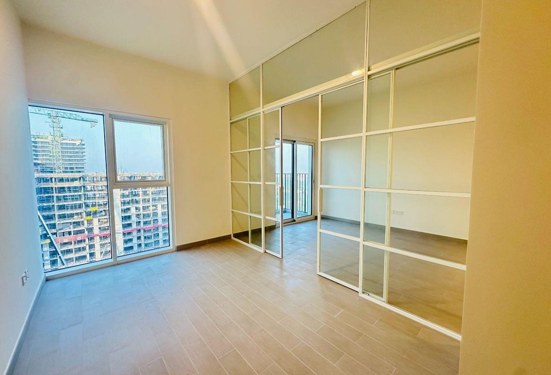 Apartment in Hadaeq Sheikh Mohammed Bin Rashid, Dubai, United Arab Emirates 2 - 18473615