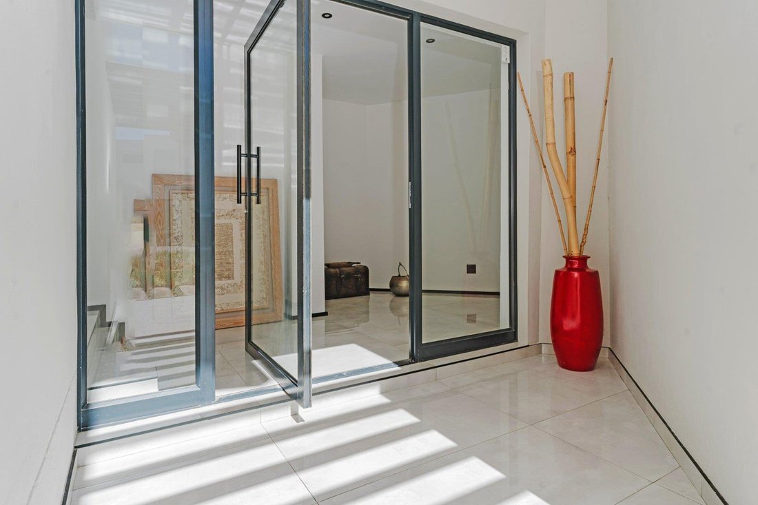 House in Beverley, Gauteng, South Africa 3 - 18473978