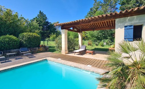Villa in Uzès, Occitania, France 1