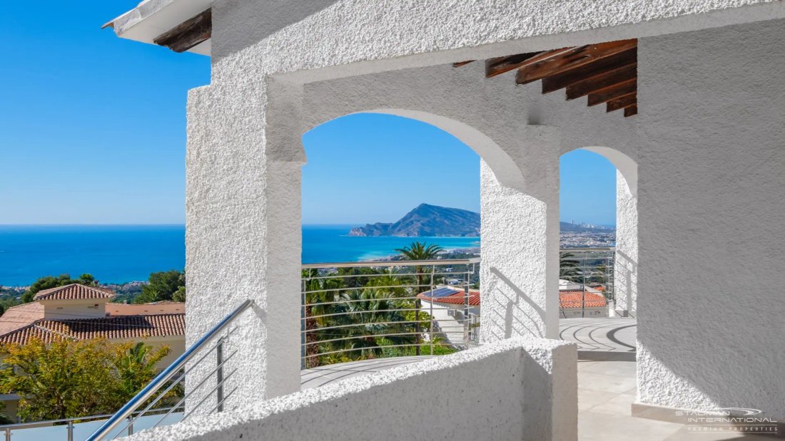 Villa in Altea, Valencian Community, Spain 1 - 18474760