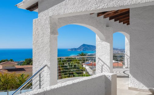 Villa in Altea, Valencian Community, Spain 1