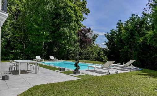 Villa in Écully, Auvergne-Rhône-Alpes, France 1