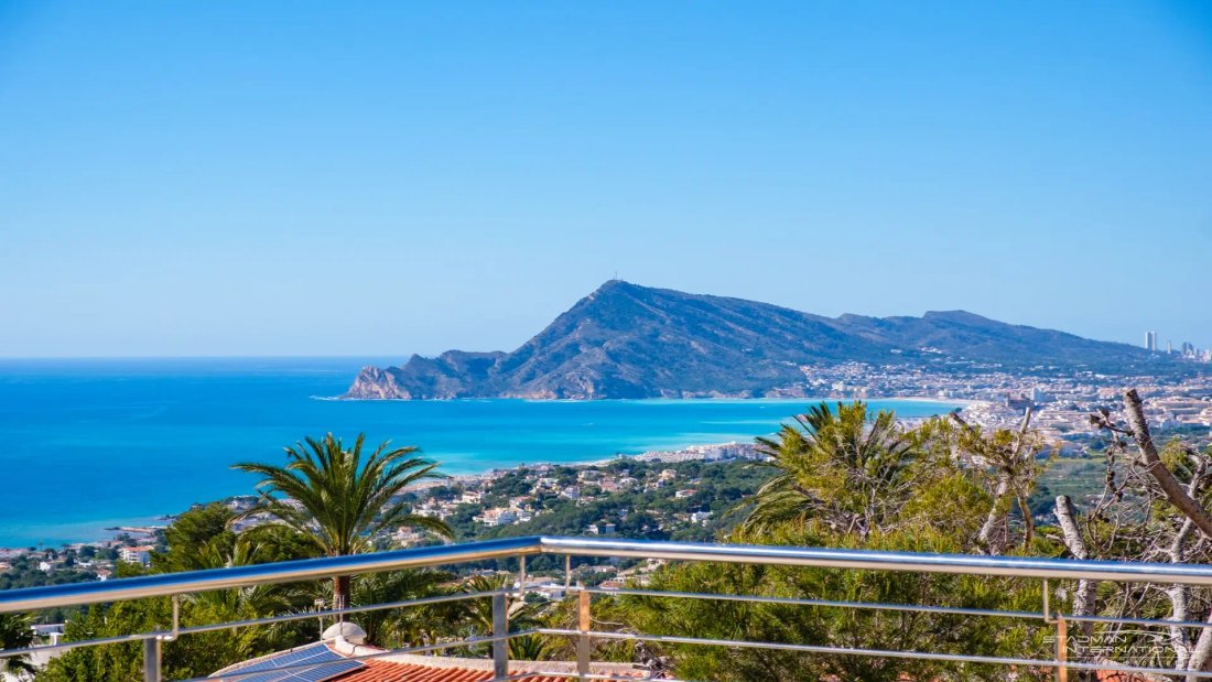Villa in Altea, Valencian Community, Spain 3 - 18474760