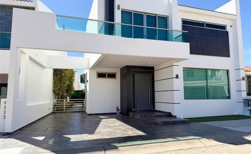 House in Mazatlán, Sinaloa, Mexico 1