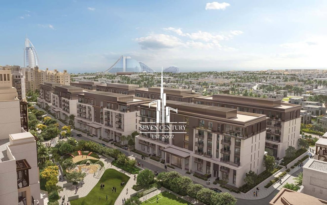 Apartment in Umm Suqeim, Dubai, United Arab Emirates 1 - 18473588