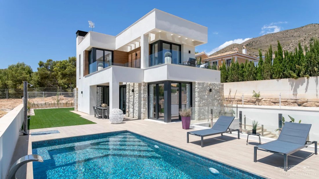 Villa in Altea, Valencian Community, Spain 1 - 18473998