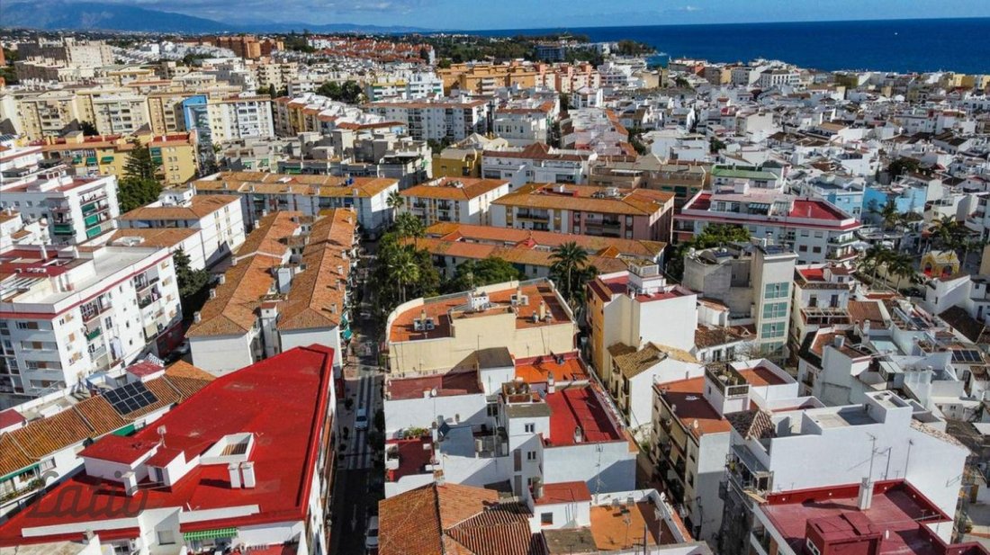 Estate in Estepona, Andalusia, Spain 1 - 18473816