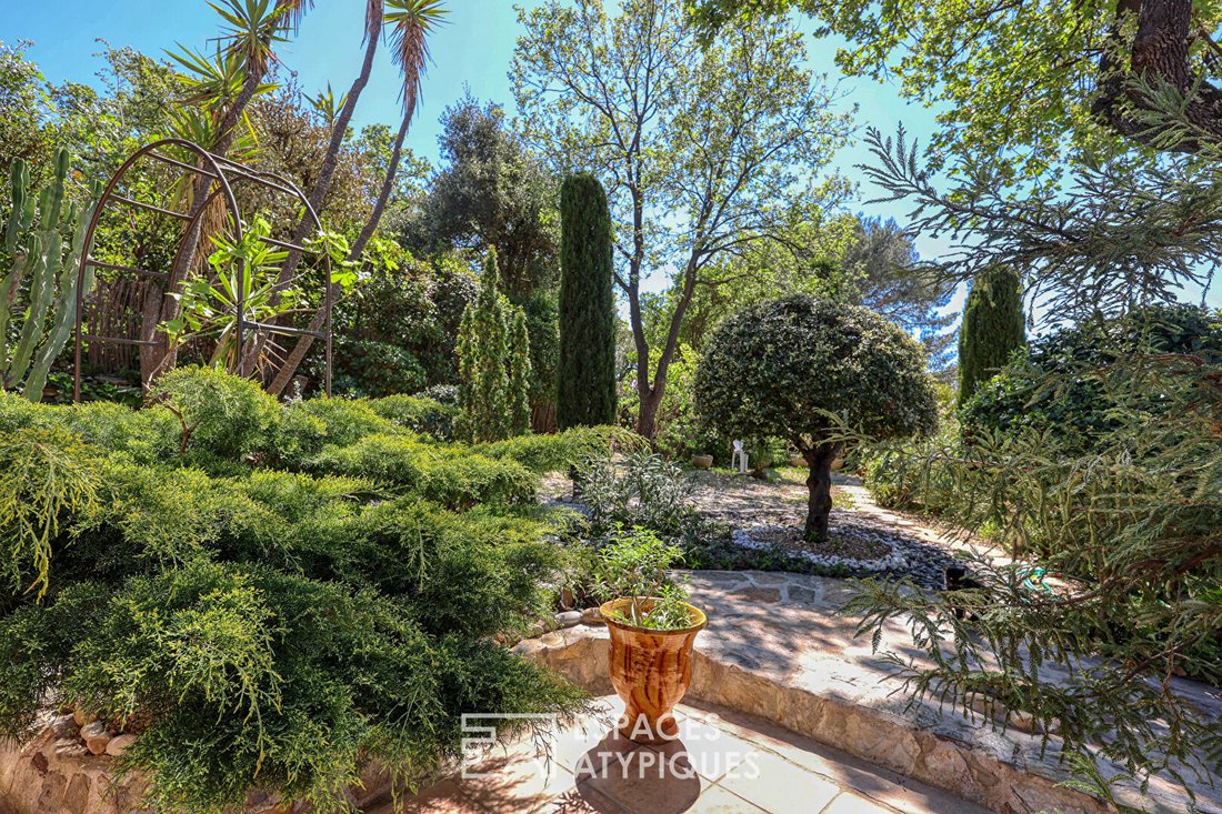 Villa in French Riviera, Provence-Alpes-Côte d'Azur, France 5 - 18473199