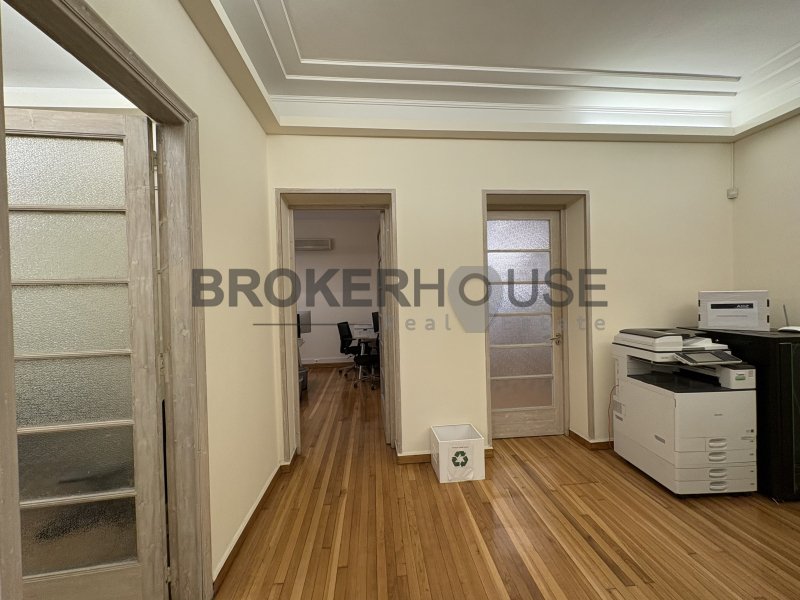 Apartment in Sunoikia Kolonakiou, 1st District of Athens, Athens 4 - 18473342
