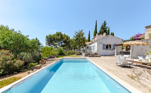 House in Roquefort-la-Bedoule, Provence-Alpes-Côte d'Azur, France 1