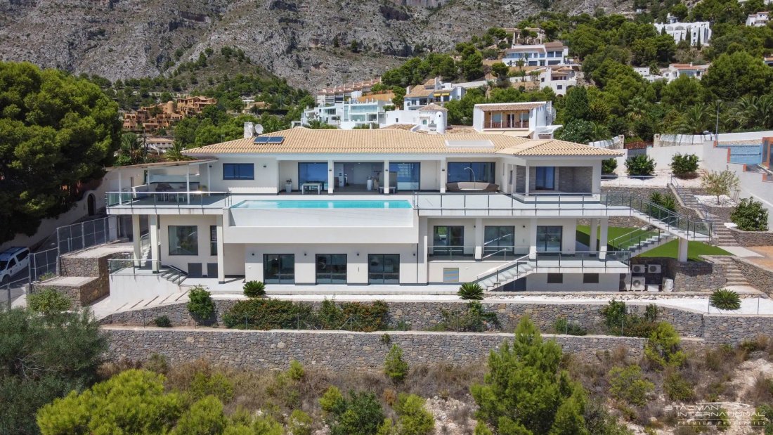 Villa in Altea, Valencian Community, Spain 1 - 18474674