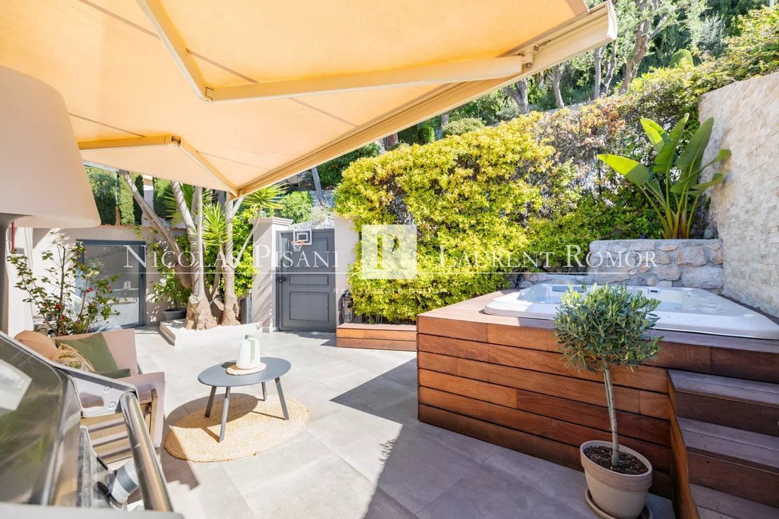 Apartment in Villefranche-sur-Mer, Provence-Alpes-Côte d'Azur, France 1 - 18473759