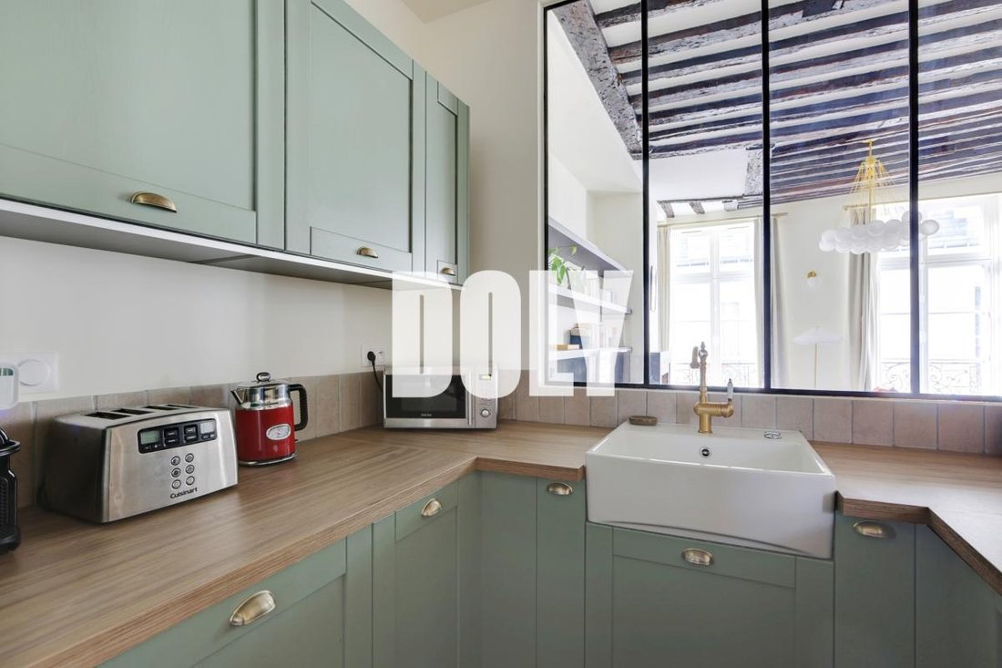 Apartment in Les Halles, Paris 1er Arrondissement, Paris 5 - 18473682