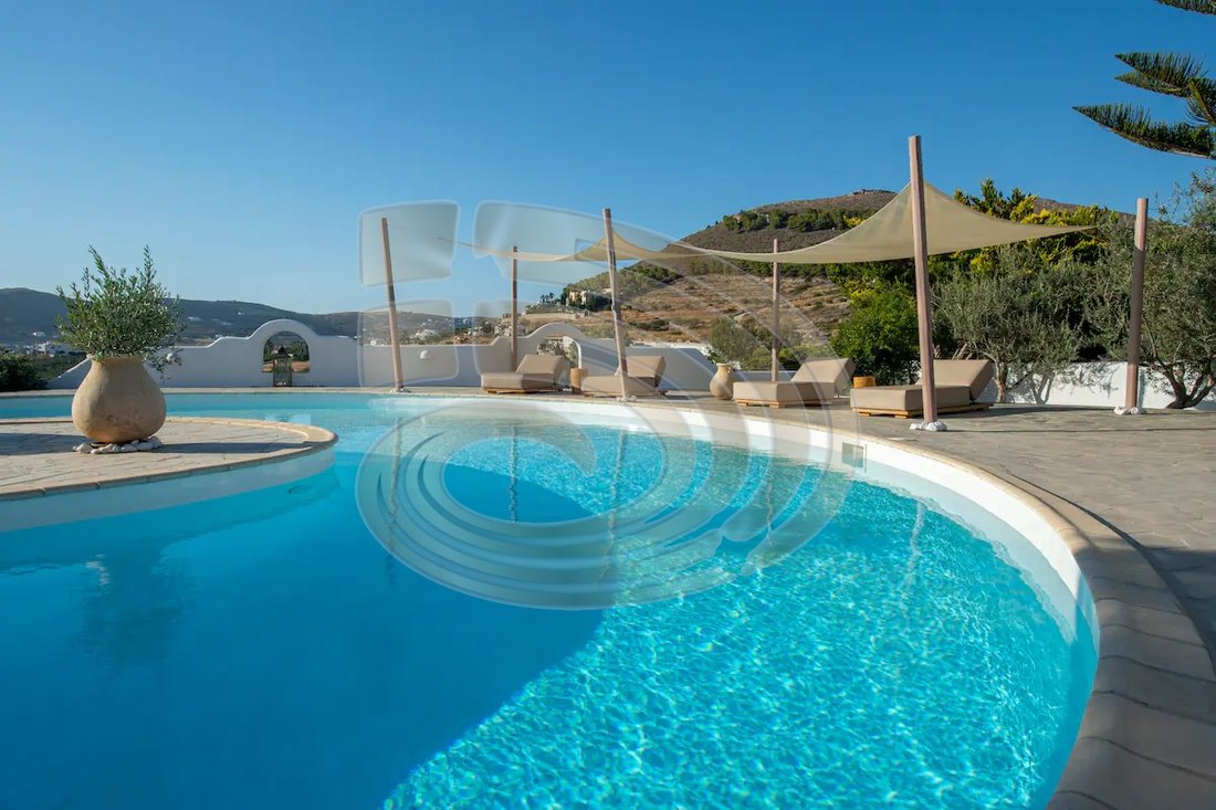 Villa in Paros, Aegean, Greece 3 - 18473315