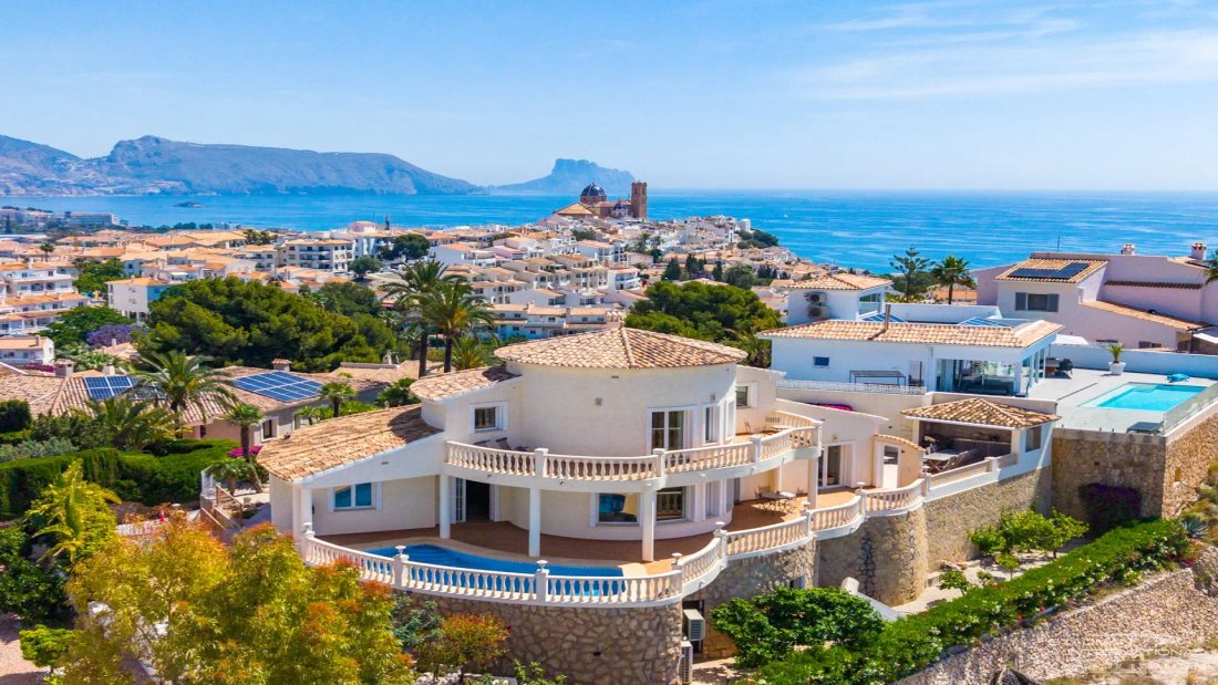 Villa in Altea, Valencian Community, Spain 1 - 18474714