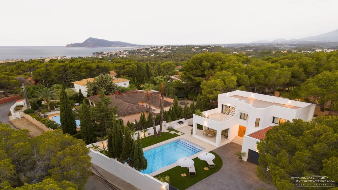 Villa in Zona de Mascarat, Valencian Community, Spain 2 - 18474545