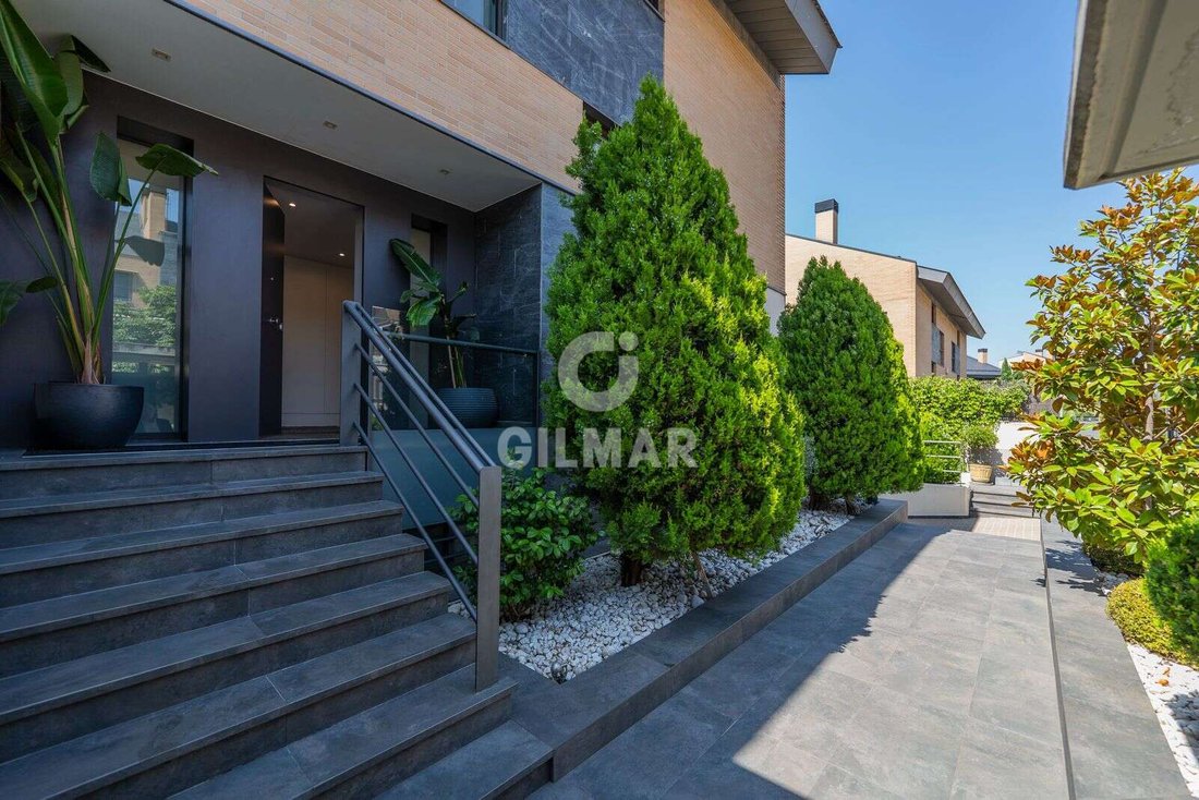 Haus in Hortaleza, Madrid, Spanien 3 - 18372682