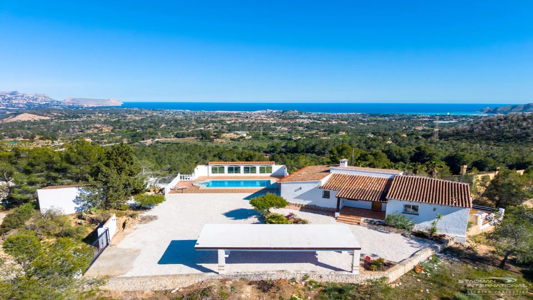Villa in Altea, Valencian Community, Spain 1 - 18474783