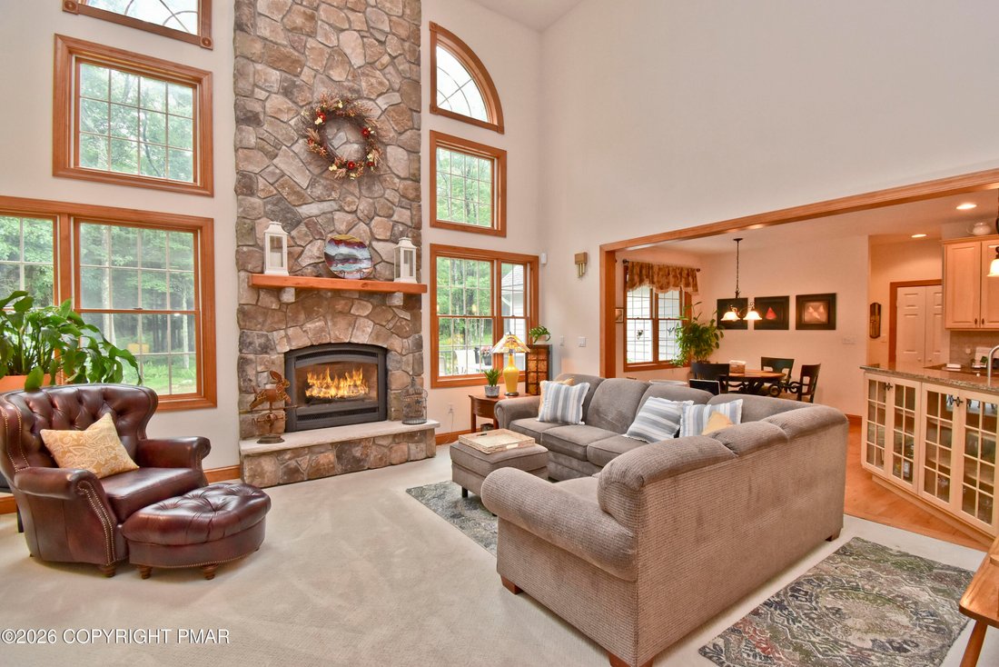 House in Pocono Pines, Pennsylvania, United States 3 - 18473561