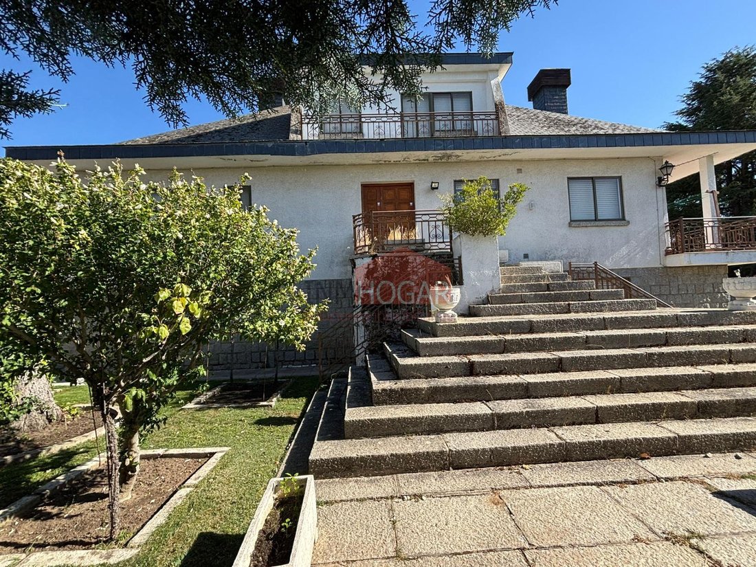 Villa in Avila‎, Castile and Leon, Spain 4 - 15608932