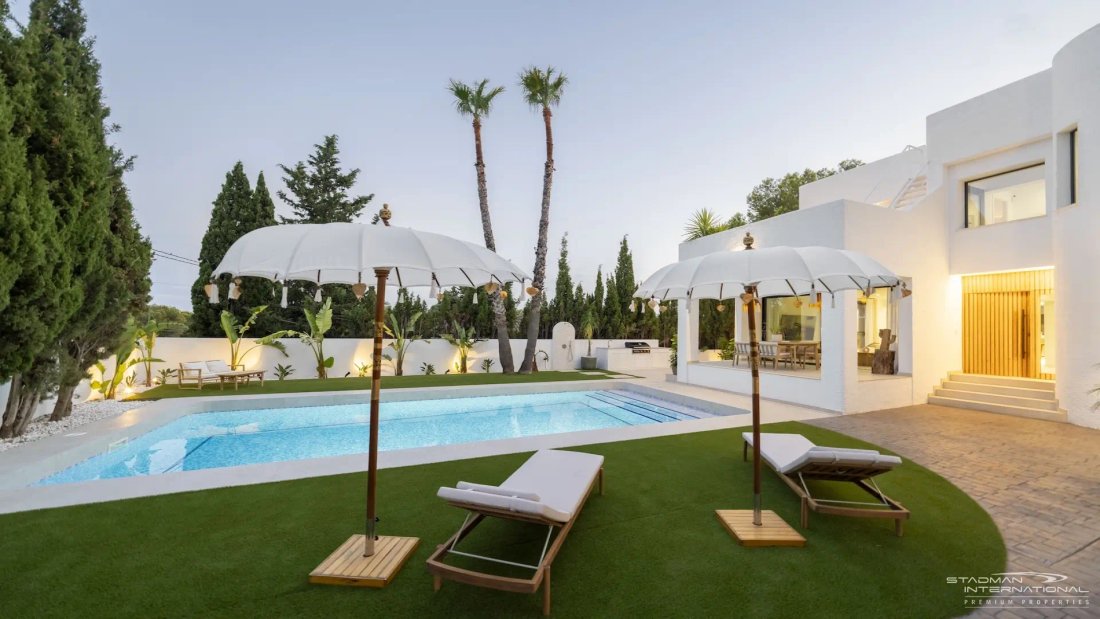 Villa in Zona de Mascarat, Valencian Community, Spain 3 - 18474545