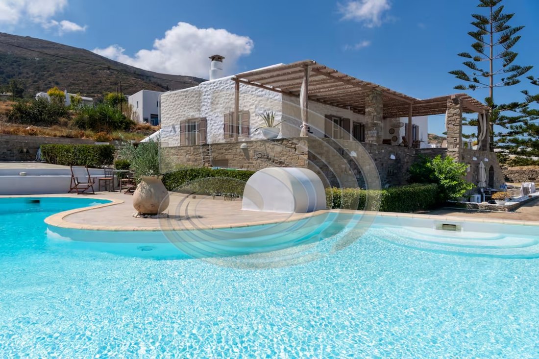 Villa in Paros, Aegean, Greece 2 - 18473315