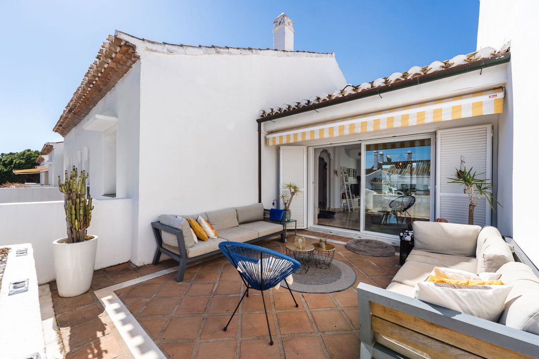 Apartment in Atalaya-Isdabe, Estepona, Andalusia 2 - 18474087