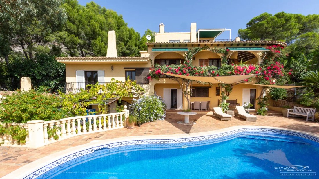 Villa in Altea, Valencian Community, Spain 1 - 18474819
