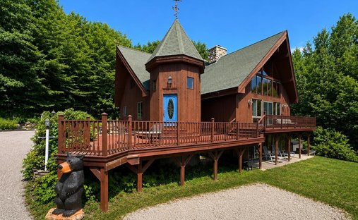 House in Madison, New Hampshire, United States 1