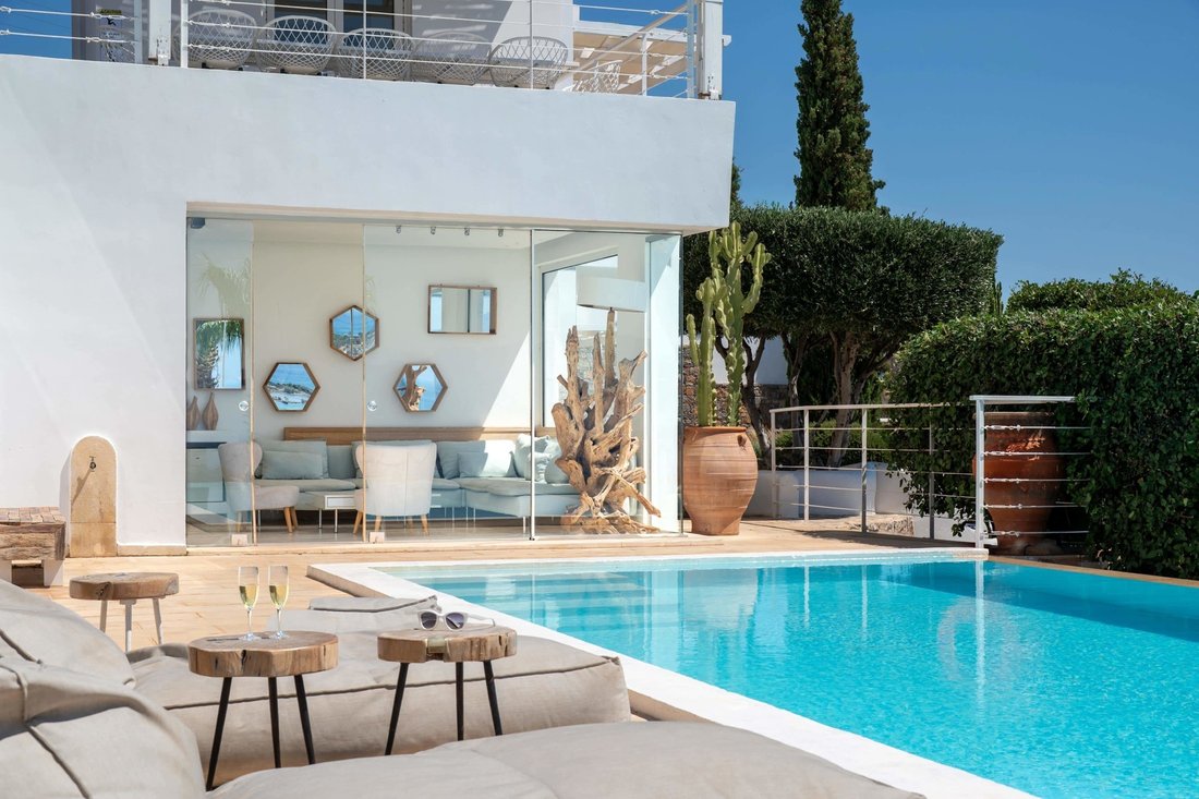 Villa in Community of Elounta, Agios Nikolaos Municipal Unit, Greece 4 - 18473517