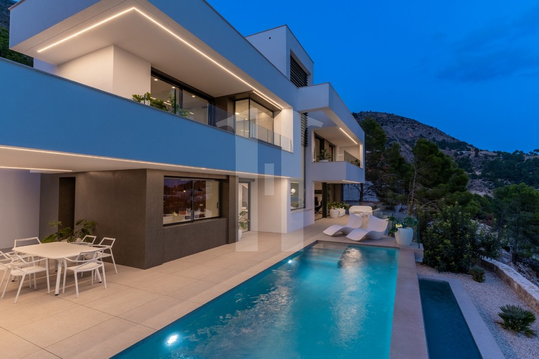 Villa in Altea, Valencian Community, Spain 4 - 18475219