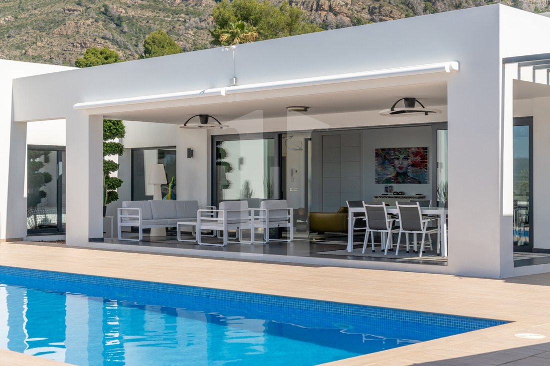 Villa in Xabia / Javea, Valencian Community, Spain 3 - 18474029