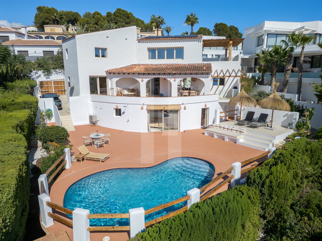 Villa in Moraira, Teulada, Valencian Community 1 - 18474059