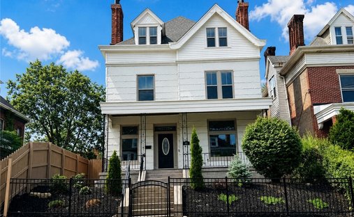 House in Pittsburgh, Pennsylvania, United States 1