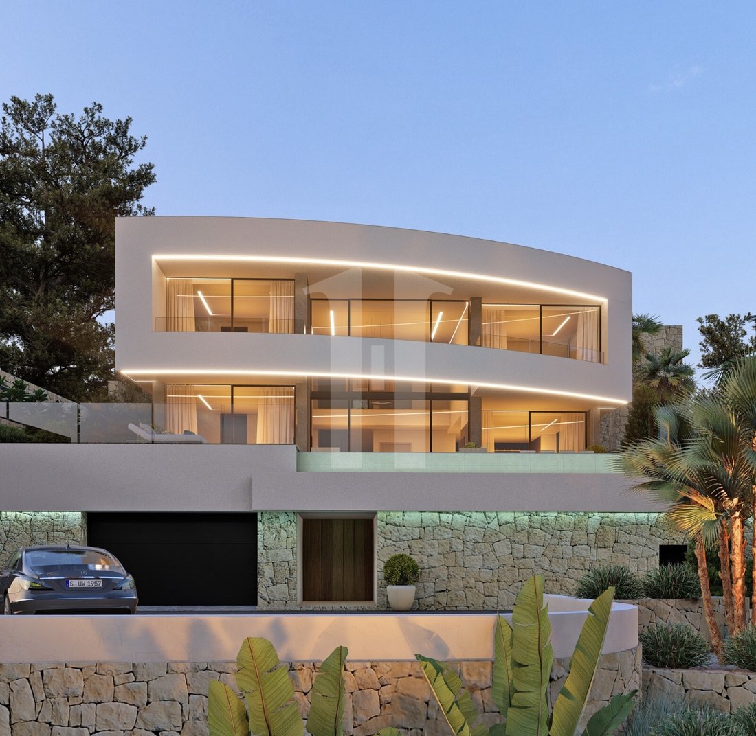 Villa in Calp / Calpe, Valencian Community, Spain 1 - 18474452
