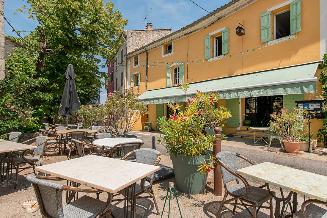Villa in Forcalquier, Provence-Alpes-Côte d'Azur, France 1 - 18473201