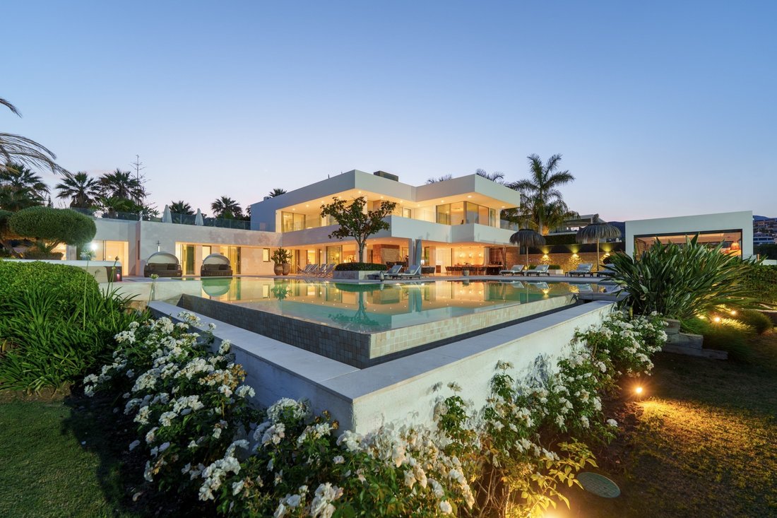 Villa in Nueva Andalucia, Marbella, Spain 1 - 18473845