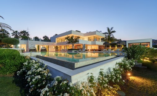 Villa in Nueva Andalucia, Marbella, Spain 1