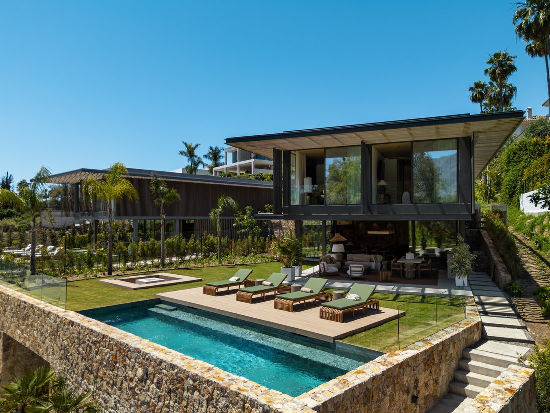Villa in Nueva Andalucia, Marbella, Spain 1 - 18473783