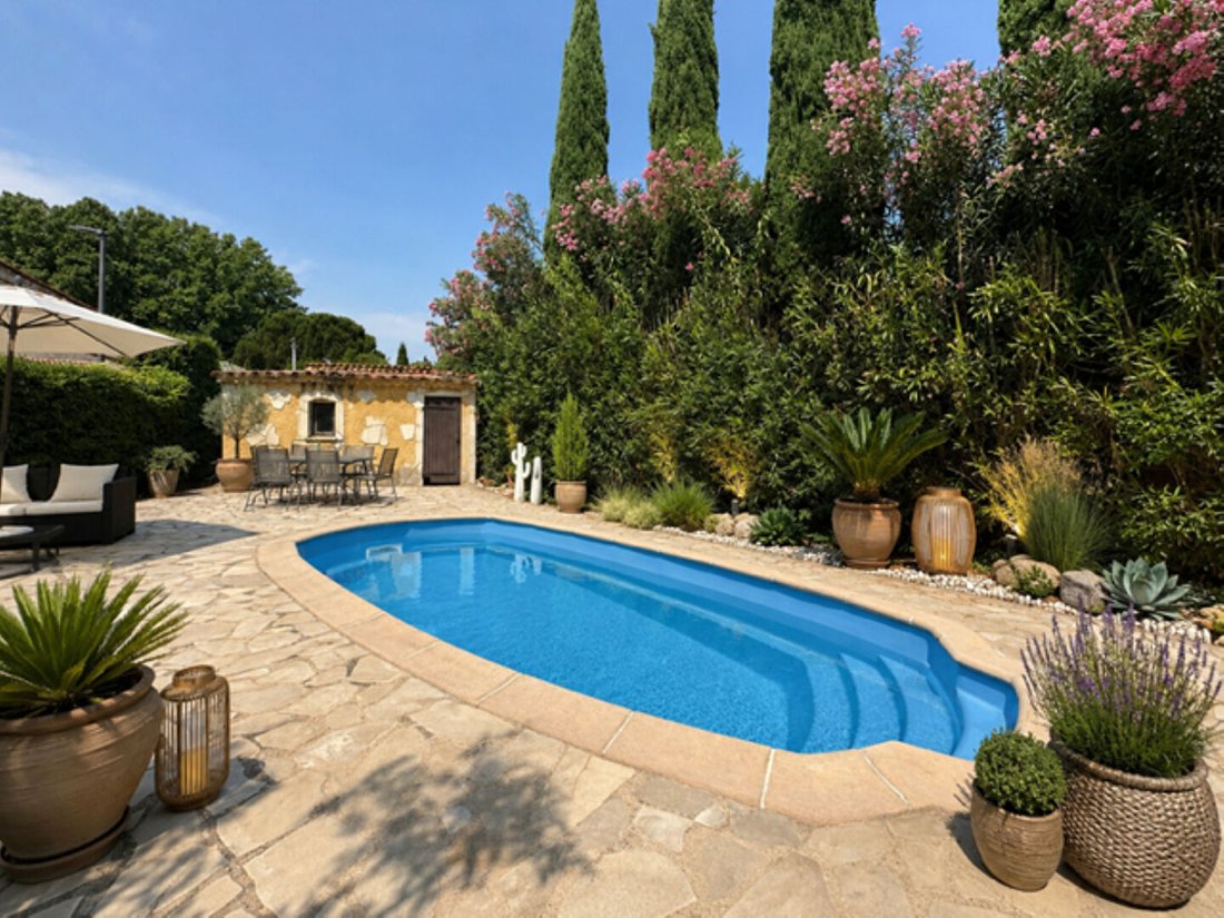 Villa in Bouc-Bel-Air, Provence-Alpes-Côte d'Azur, Frankreich 1 - 18473243