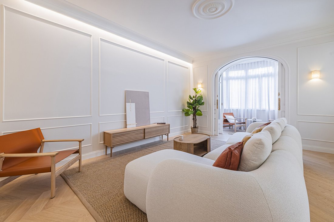 Apartment in Eixample, Barcelona, Spain 2 - 18473801
