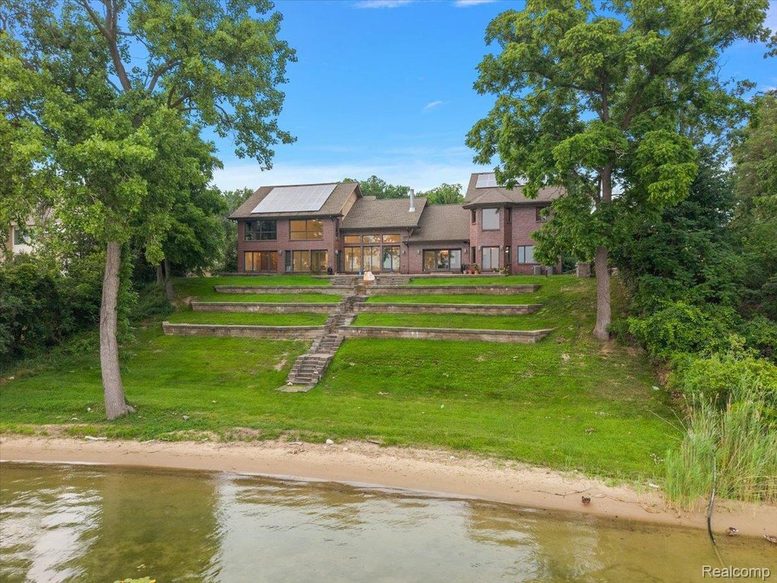 House in Orchard Lake Village, Michigan, United States 1 - 18473576