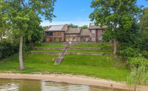 House in Orchard Lake Village, Michigan, United States 1