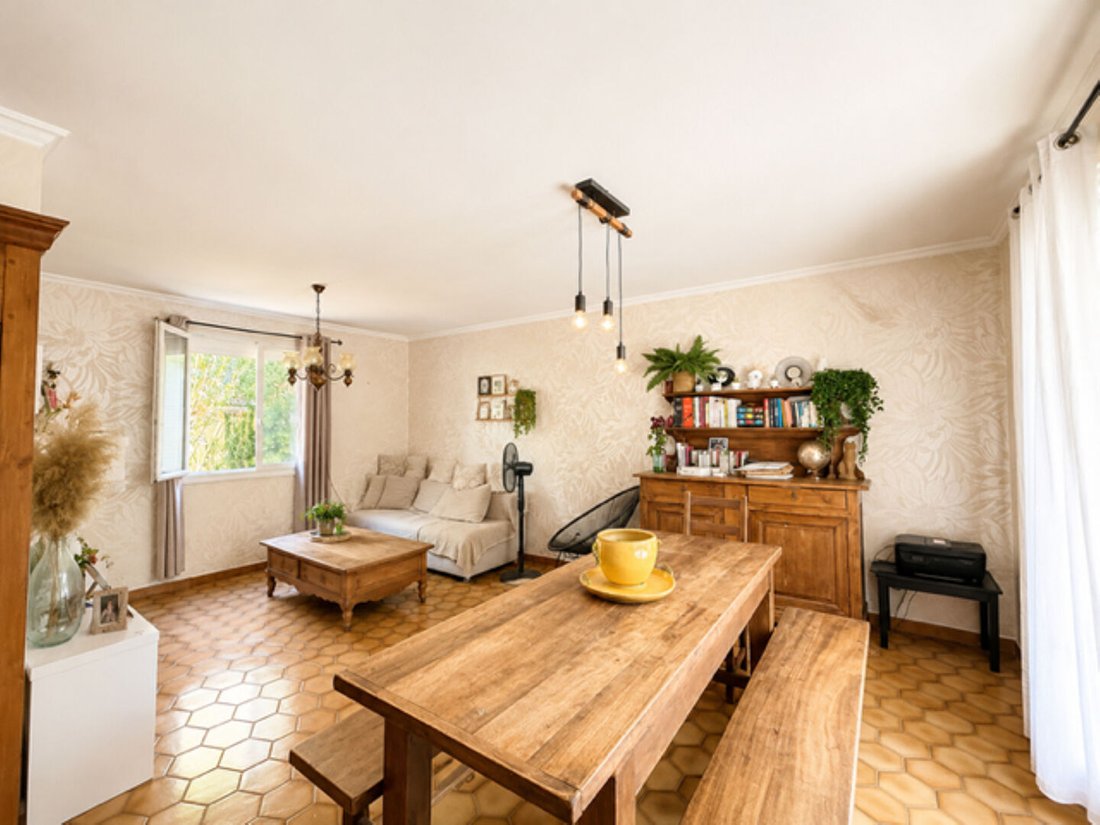 Villa in Bouc-Bel-Air, Provence-Alpes-Côte d'Azur, Frankreich 2 - 18473243