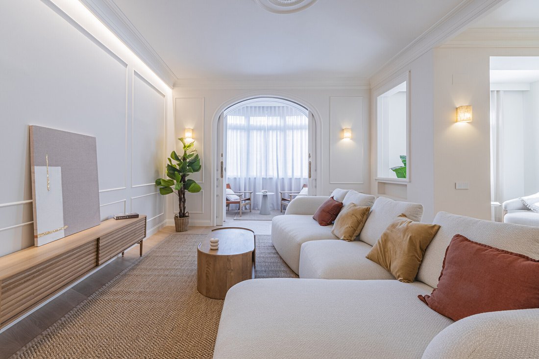Apartment in Eixample, Barcelona, Spain 1 - 18473801