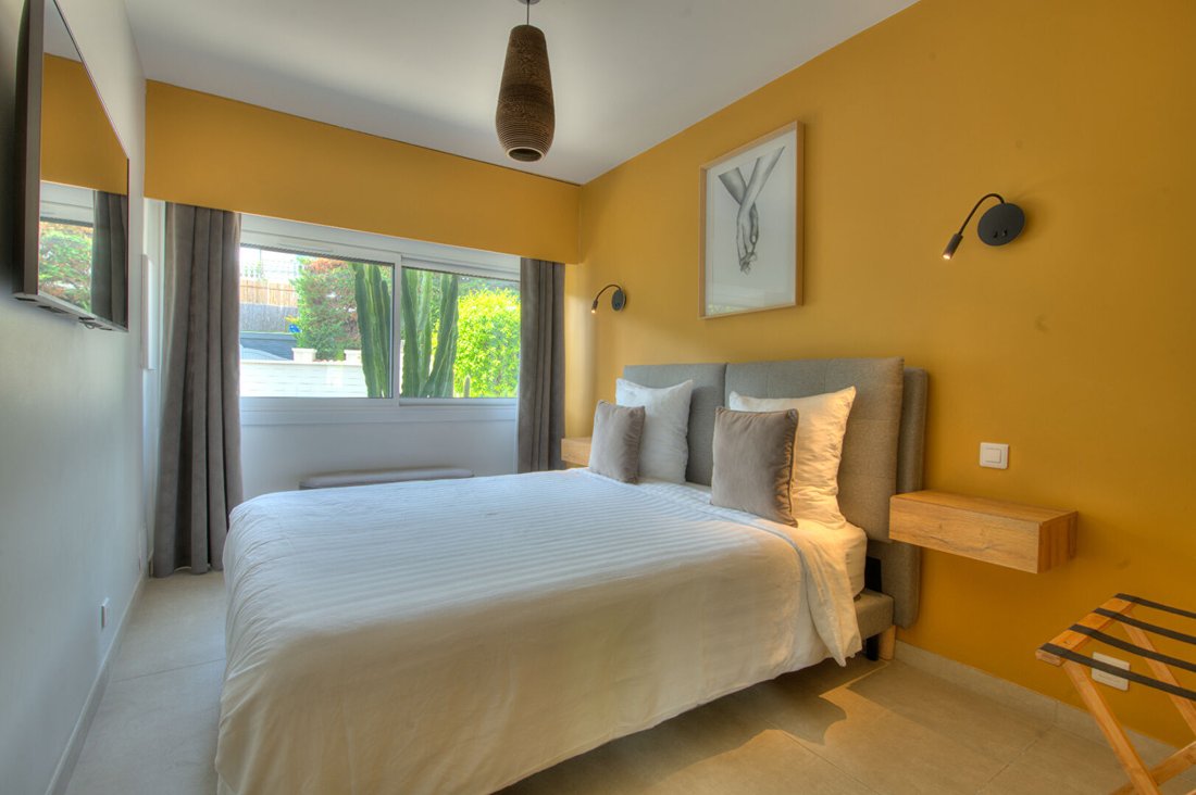 Apartment in Plateau Notre Dame Nord, Saint-Raphaël, France 3 - 18473258