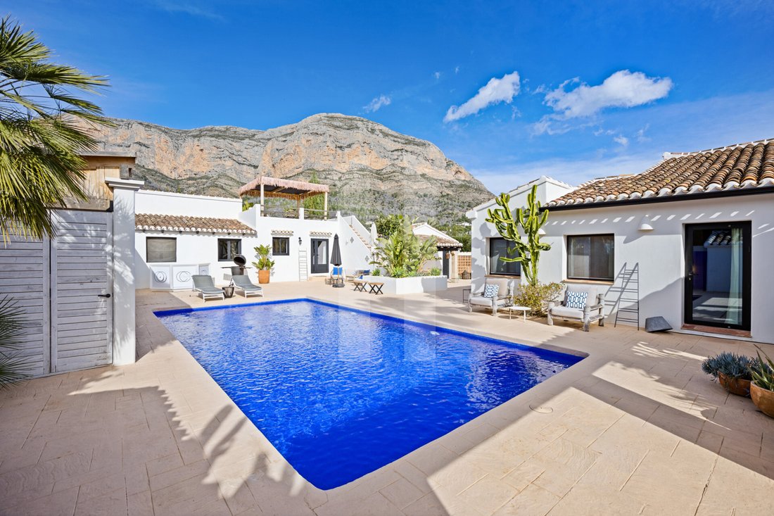 Villa in Xabia / Javea, Valencian Community, Spain 2 - 18474425