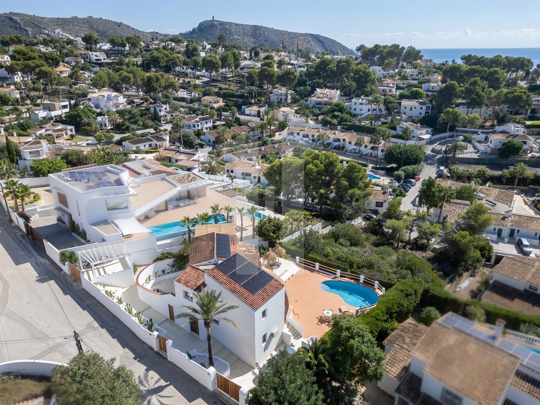 Villa in Moraira, Teulada, Valencian Community 2 - 18474059