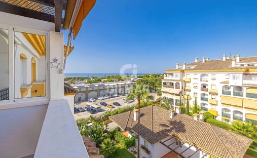 Penthouse in Golden Mile, Andalusia, Spain 1