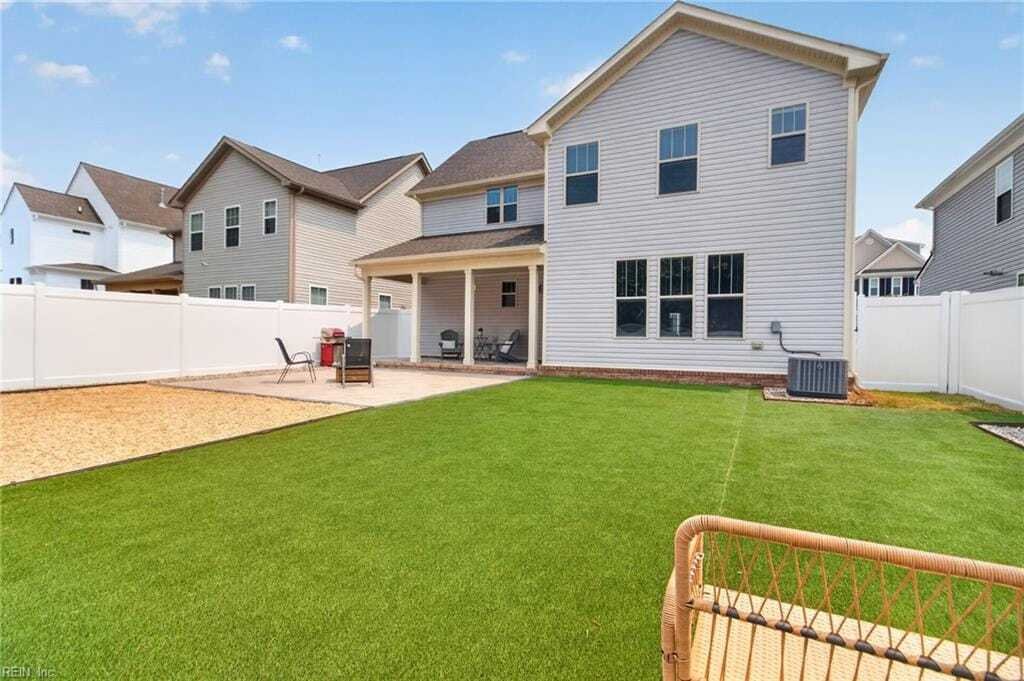 House in Newport News, Virginia, United States 5 - 18474073